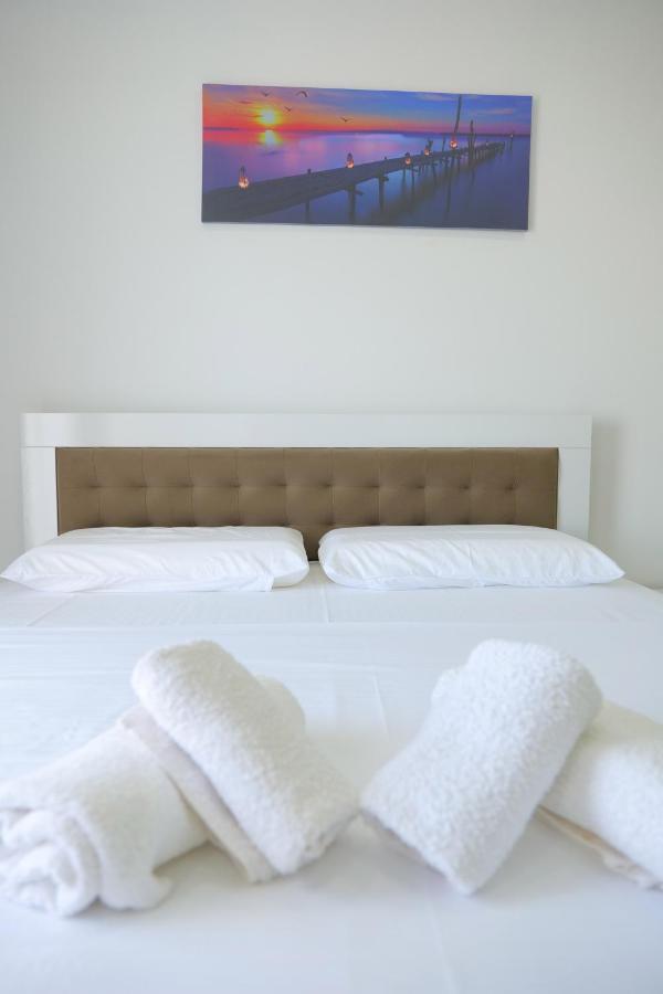 Iljo Apartments Ksamil Luaran gambar