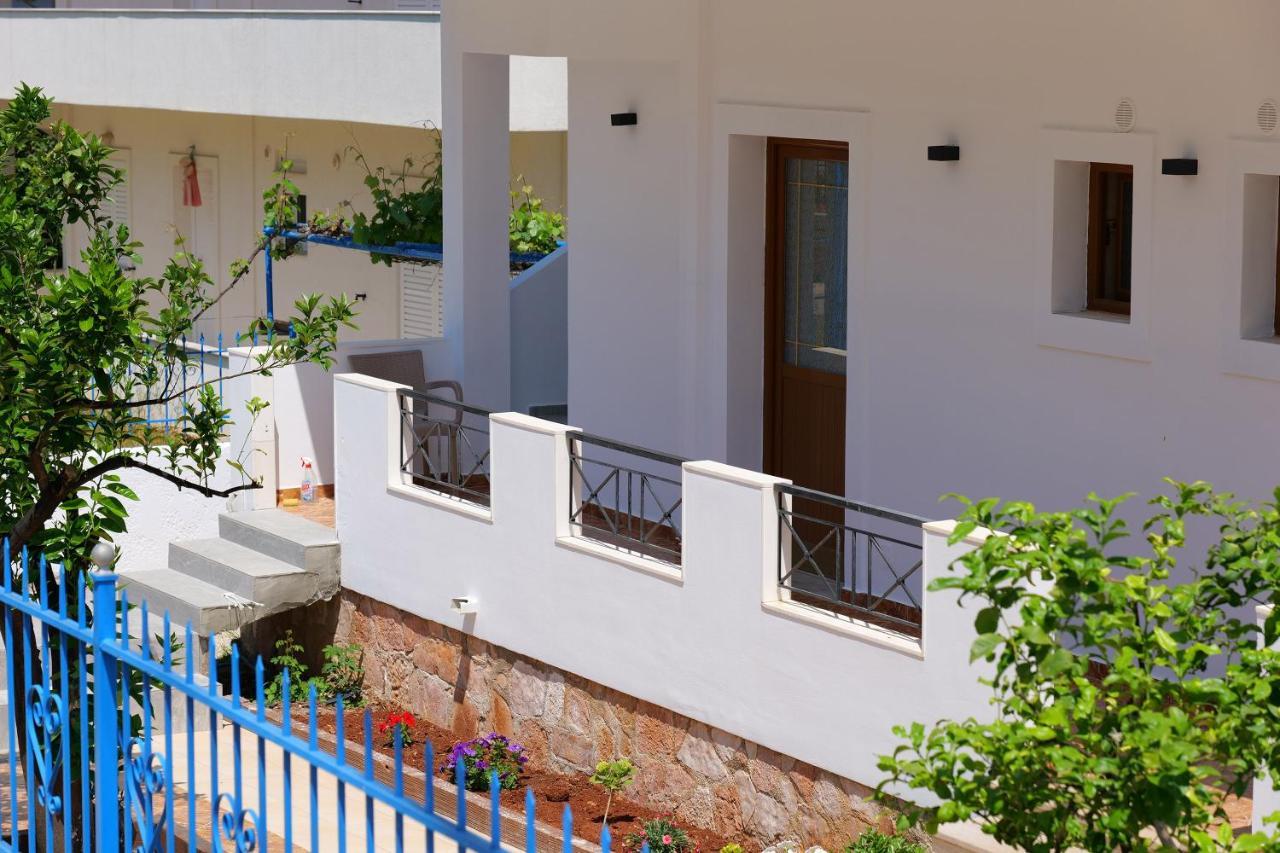Iljo Apartments Ksamil Luaran gambar