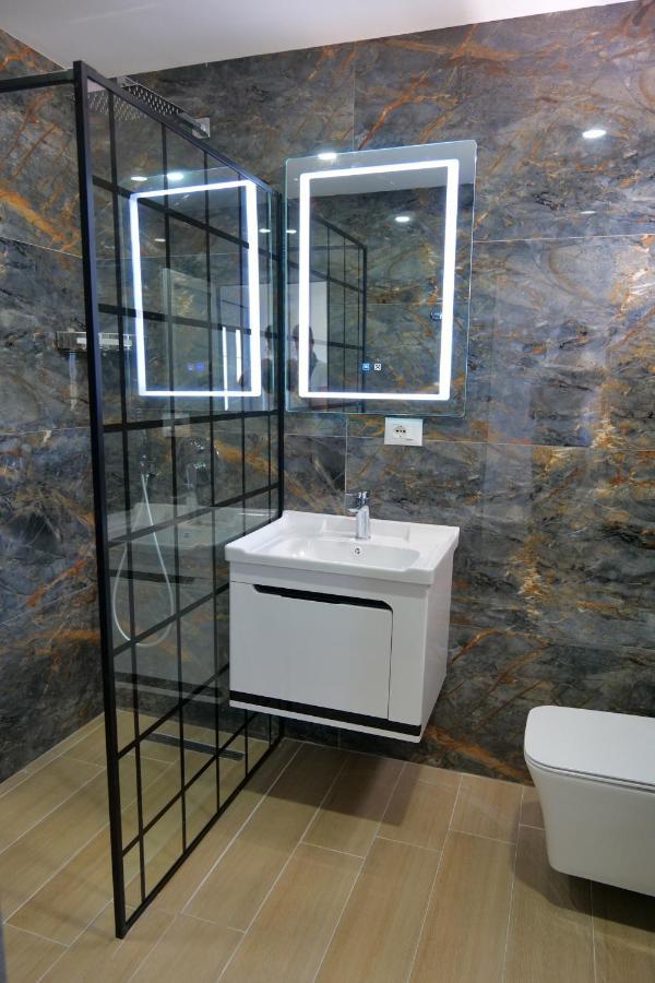 Iljo Apartments Ksamil Luaran gambar