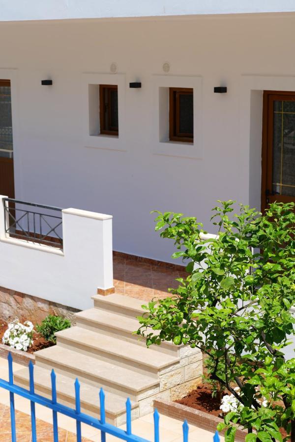 Iljo Apartments Ksamil Luaran gambar