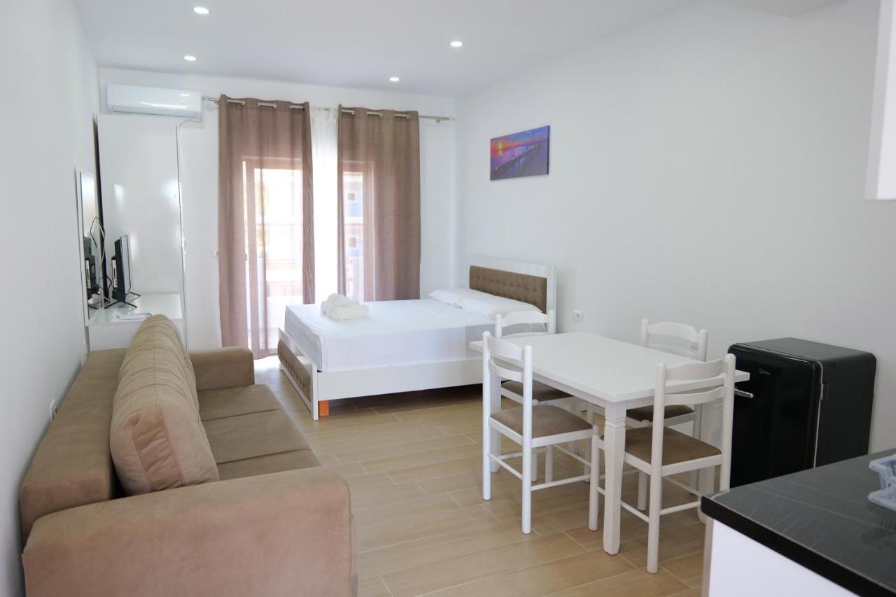 Iljo Apartments Ksamil Luaran gambar