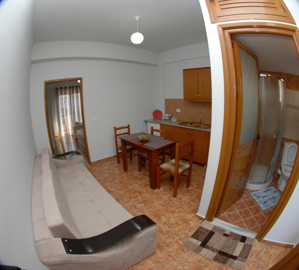 Iljo Apartments Ksamil Luaran gambar